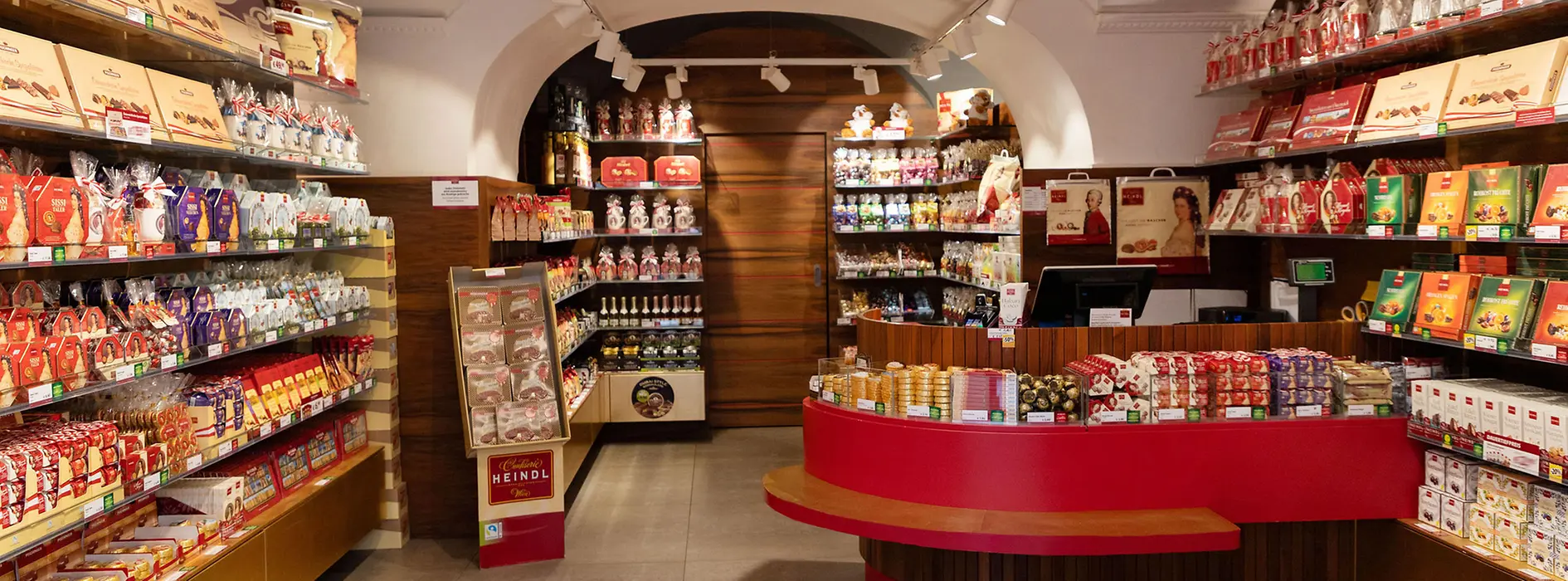 Vista interna di una cioccolateria a Vienna