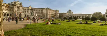 Imperial Palace at the Heldenplatz 