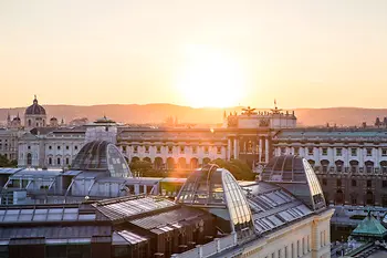 Vedere asupra Hofburgului, Viena de sus