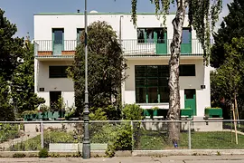 View of the façade of a semi-detached house by Adolf Loos in the Werkbund Estate
