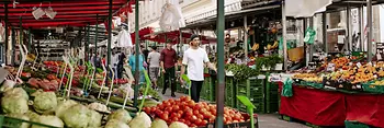 Stand de légumes au Brunnenmarkt 