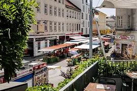 View of the Brunnenmarkt in Ottakring from above