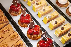 Présentoir à desserts du Café Central