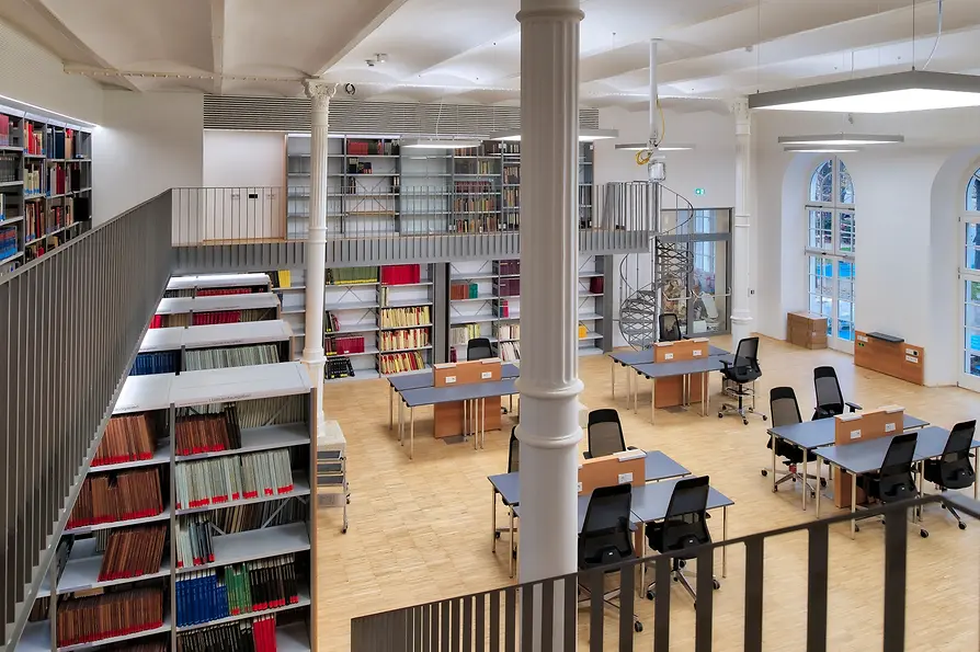 Bibliothèque de l'Université de musique et des arts du spectacle 