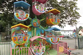 Kinderriesenrad im Böhmischen Prater