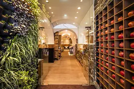 Il Melograno, interior shot