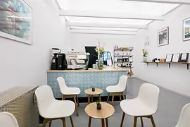 Kaffemik, café-bar, vue intérieure