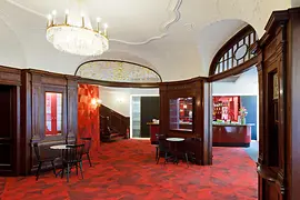 Metro Cinema 