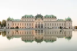 Pond in front of the Upper Belvedere 