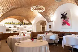 Restaurant Amador, set tables