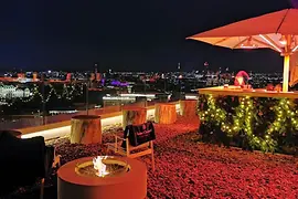 Bar sur toit Aurora, Andaz Vienna Am Belvedere, terrasse 