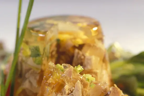 Tafelspitzsulz mit Vogerlsalat