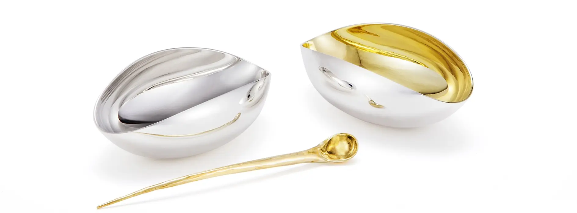 Vienna Silver Factory, seasoning bowls with spoon. Design: Ted Muehling, 2014
