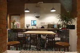Wilde Ehe, restaurant, interior view, Kutschkergasse