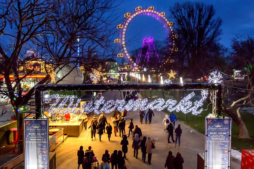 Christmas market at Riesenradplatz