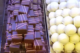 Punch confectionery