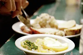 Food at the Heuriger