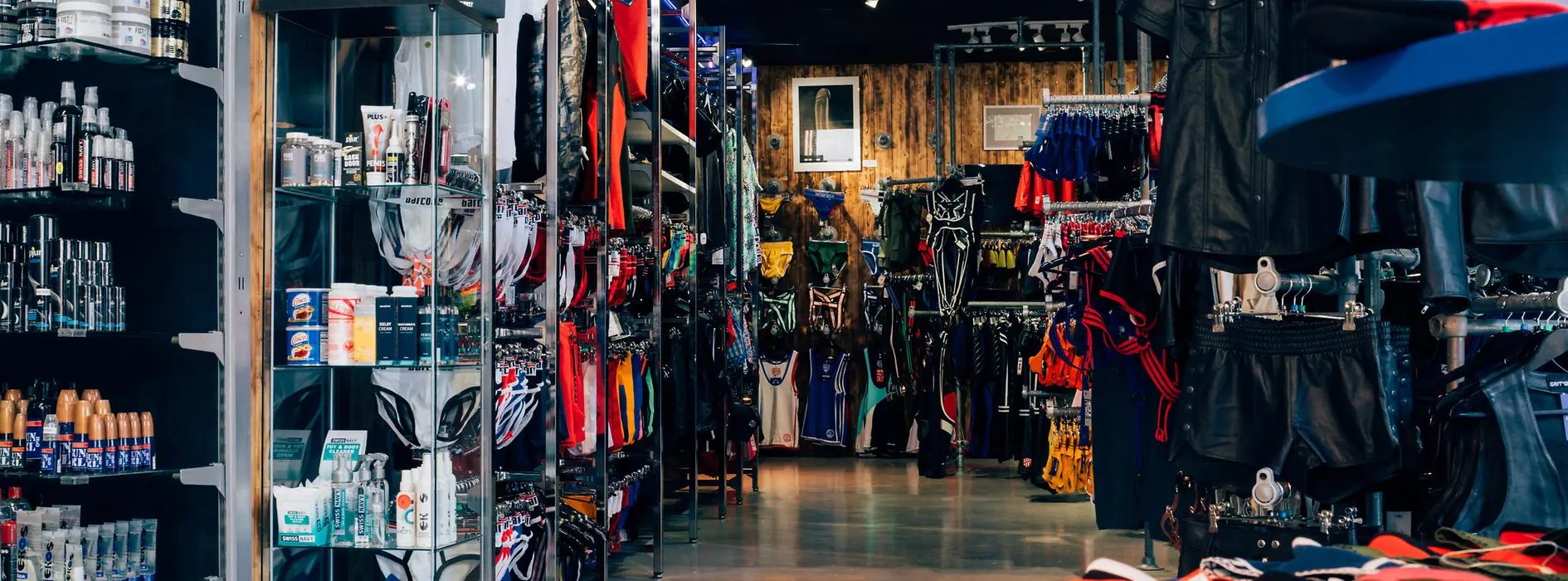 Tienda de moda fetichista gay