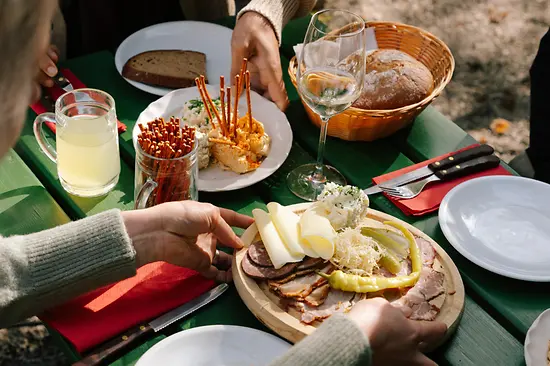 Heuriger food and drinks all on one table